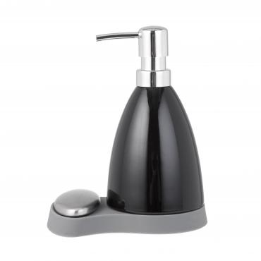 Juodas muilo dozatorius